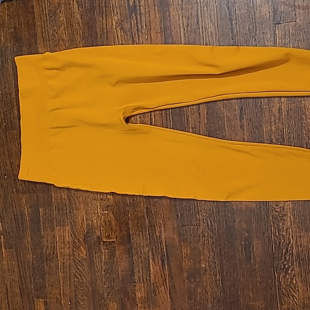 New Mix Orange Leggings  only One size